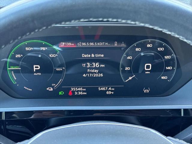 2024 Audi e-tron Prestige quattro