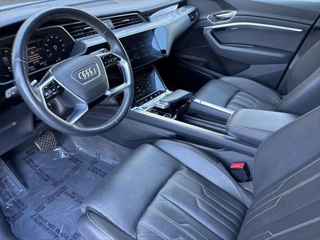 2024 Audi e-tron Prestige quattro