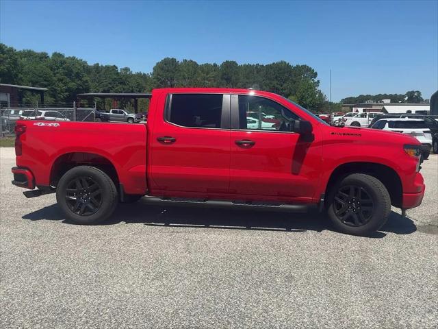 2026 Chevrolet Silverado 1500 4WD Crew Cab Short Bed Custom