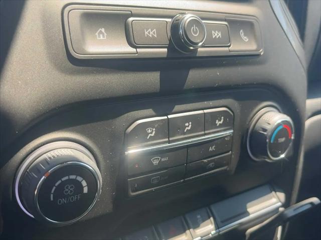 2026 Chevrolet Silverado 1500 4WD Crew Cab Short Bed Custom