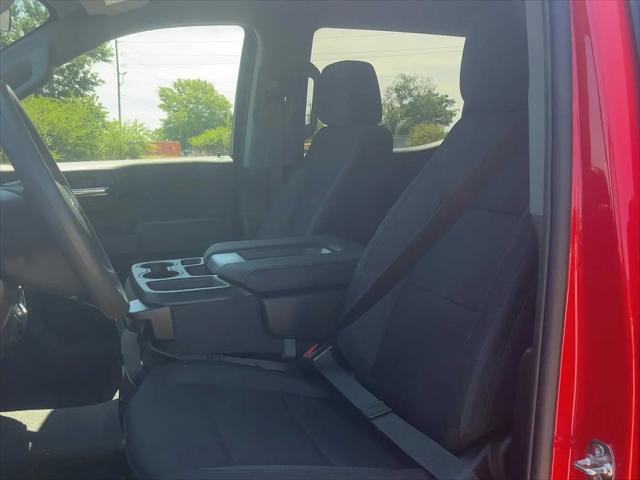 2026 Chevrolet Silverado 1500 4WD Crew Cab Short Bed Custom