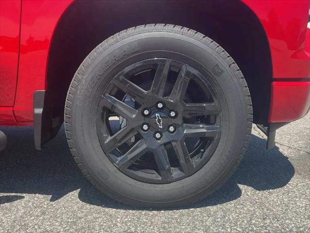 2026 Chevrolet Silverado 1500 4WD Crew Cab Short Bed Custom