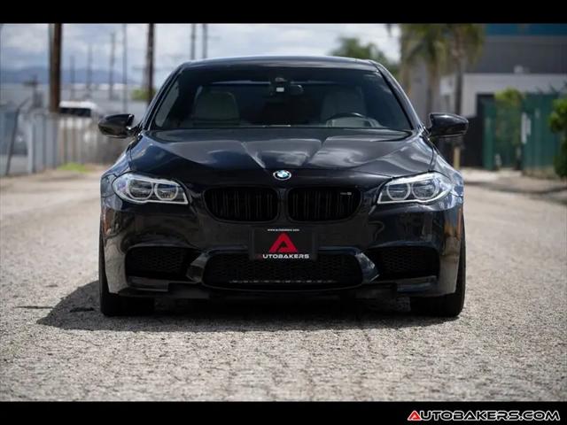 2016 BMW M5 Standard