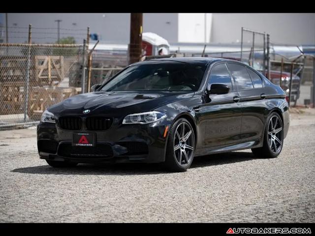 2016 BMW M5 Standard