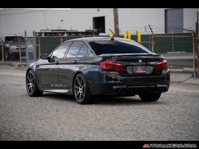 2016 BMW M5 Standard