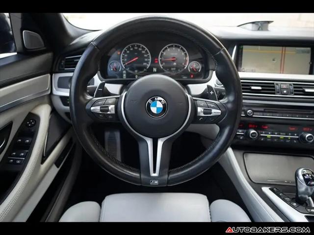 2016 BMW M5 Standard