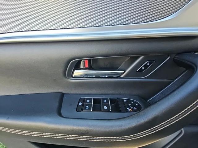 2024 Mazda X-90 3.3 Turbo Preferred Plus