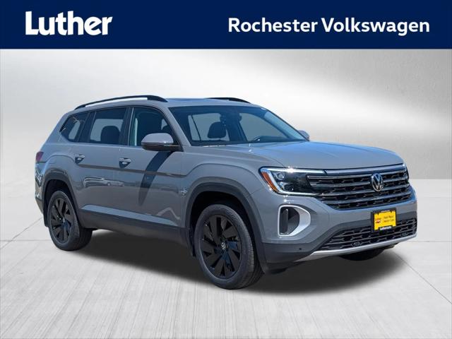 2026 Volkswagen Atlas SE with Technology for sale in Rochester, MN