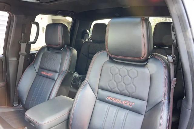 2023 Nissan Frontier Crew Cab PRO-4X 4x4