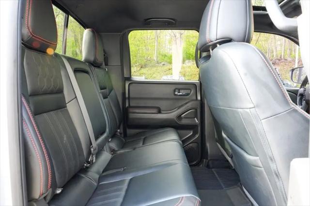 2023 Nissan Frontier Crew Cab PRO-4X 4x4