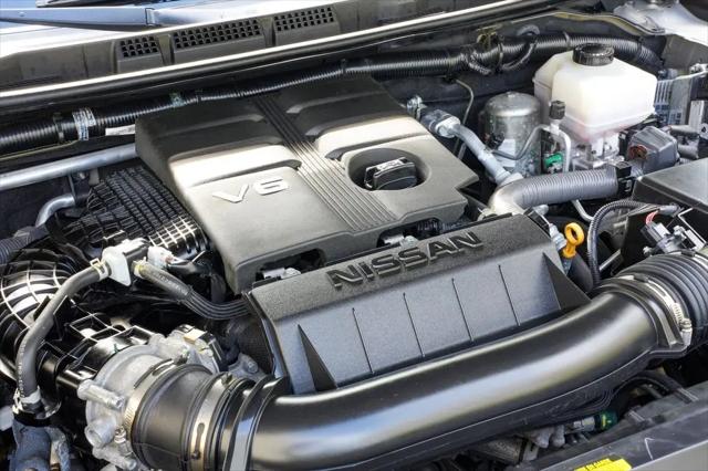 2023 Nissan Frontier Crew Cab PRO-4X 4x4