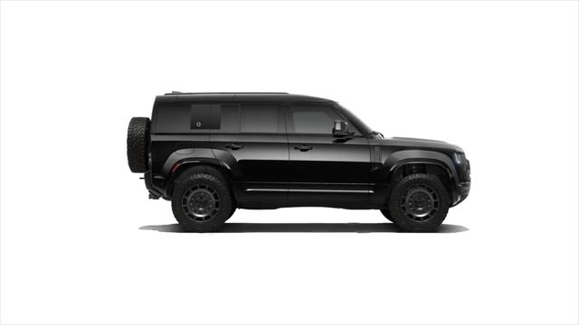 2026 Land Rover Defender P635 OCTA Black