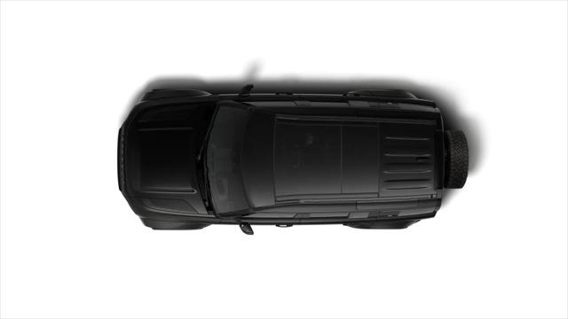 2026 Land Rover Defender P635 OCTA Black