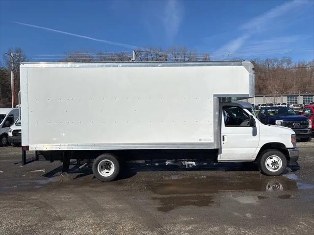 2026 Ford E-450 Cutaway E-Series Cutaway