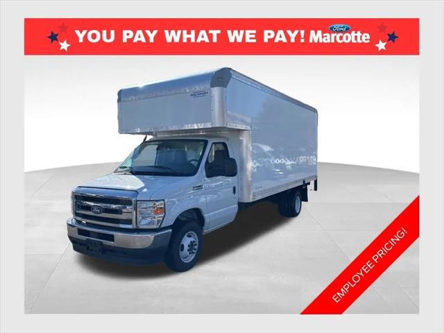 2026 Ford E-450 Cutaway E-Series Cutaway for sale in Holyoke, MA
