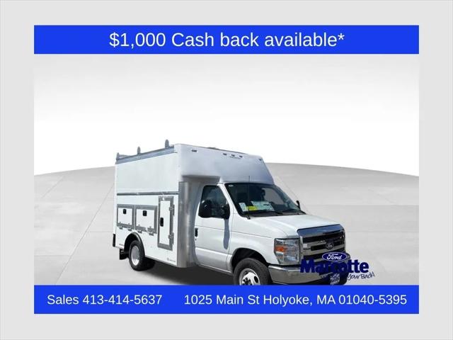 2026 Ford E-350 Cutaway E-Series Cutaway for sale in Holyoke, MA