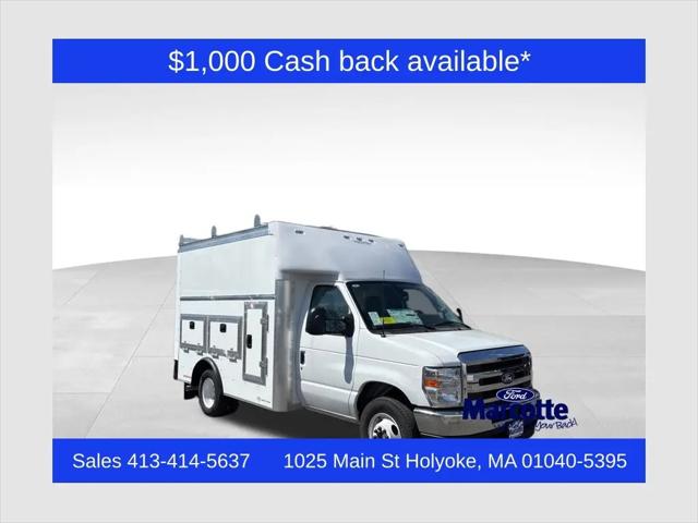 2026 Ford E-350 Cutaway E-Series Cutaway for sale in Holyoke, MA