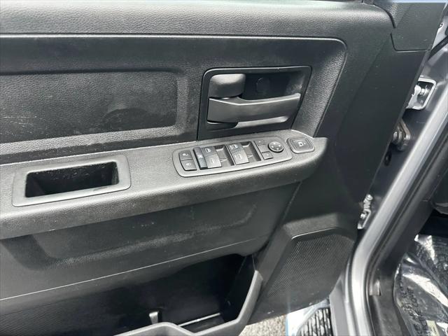 2024 Ram 2500 Tradesman Crew Cab 4x4 6'4" Box