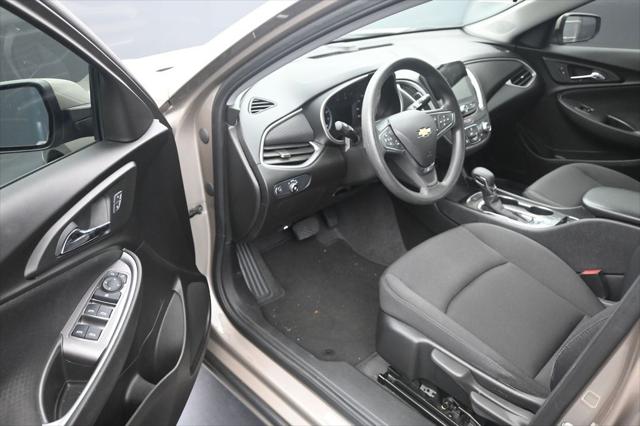 2025 Chevrolet Malibu FWD LS