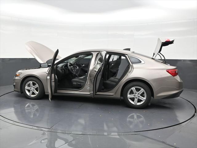2025 Chevrolet Malibu FWD LS
