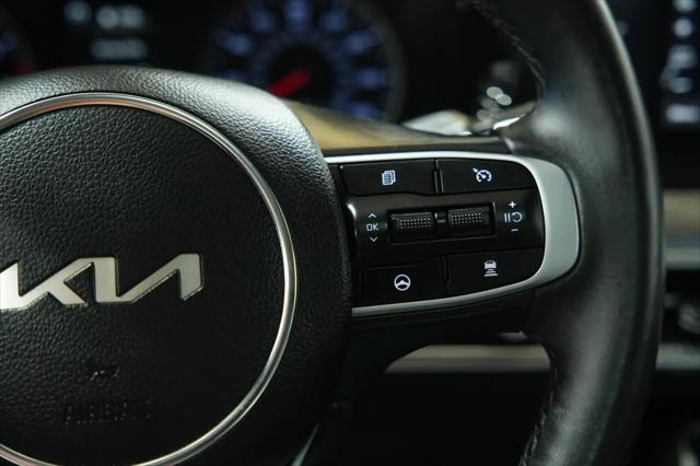 2024 Kia K5 EX