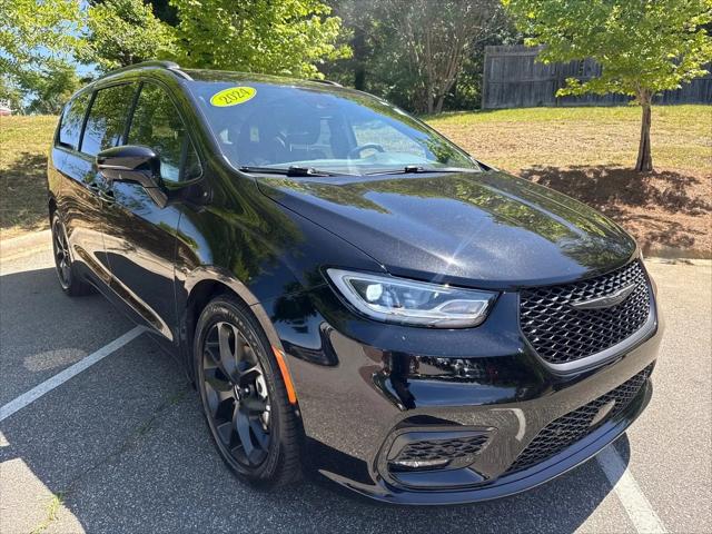 2024 Chrysler Pacifica Limited for sale in High Point, NC