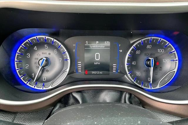 2023 Chrysler Voyager LX