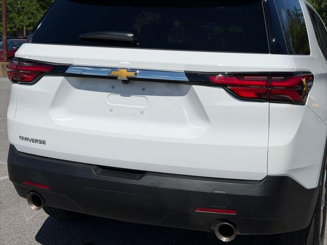 2023 Chevrolet Traverse FWD LS