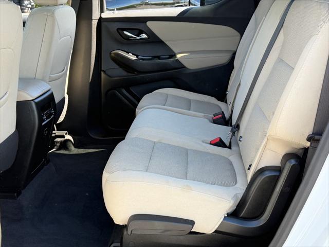 2023 Chevrolet Traverse FWD LS