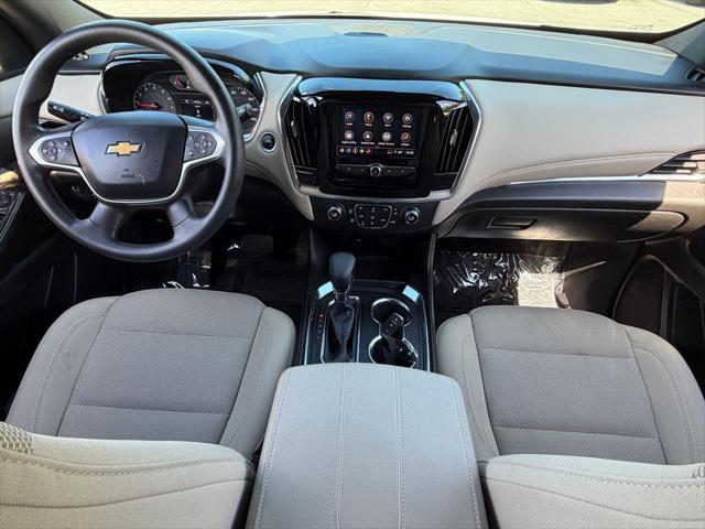 2023 Chevrolet Traverse FWD LS