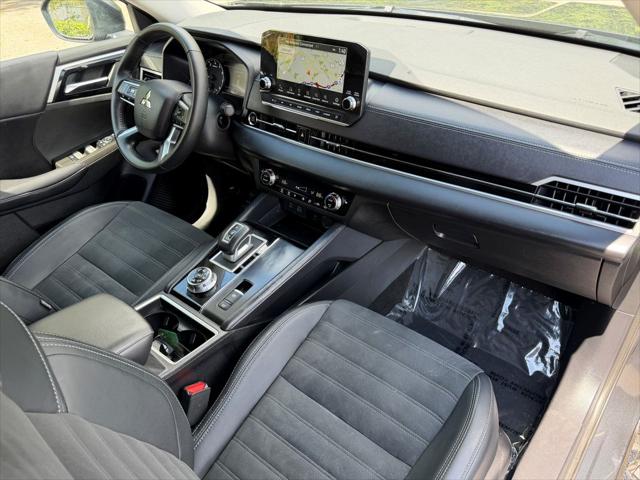 2024 Mitsubishi Outlander SE Black Edition S-AWC