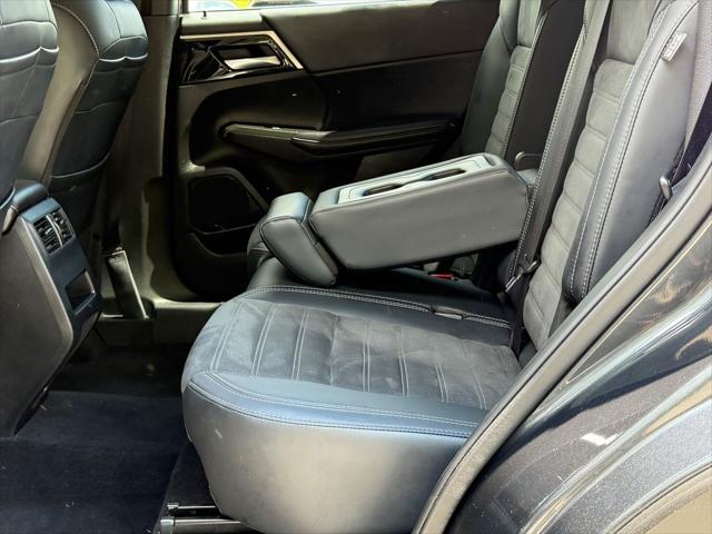 2024 Mitsubishi Outlander SE Black Edition S-AWC