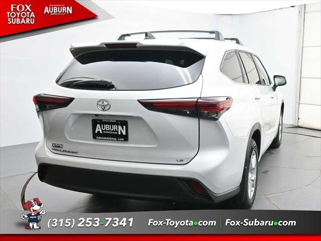 2025 Toyota Highlander LE