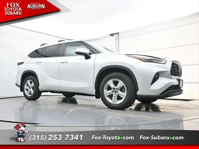 2025 Toyota Highlander LE