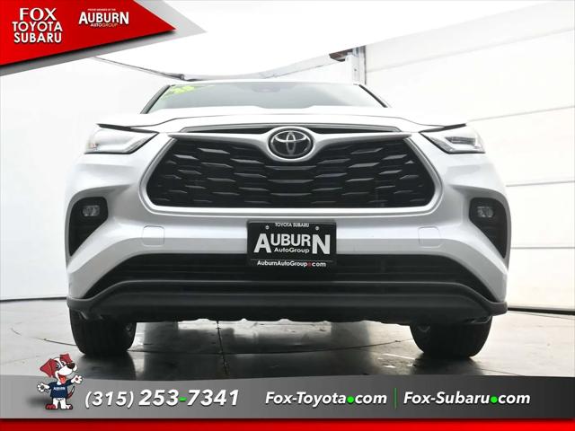 2025 Toyota Highlander LE