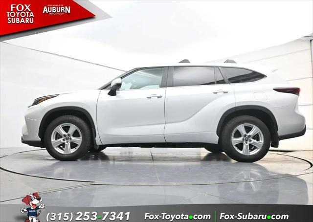 2025 Toyota Highlander LE