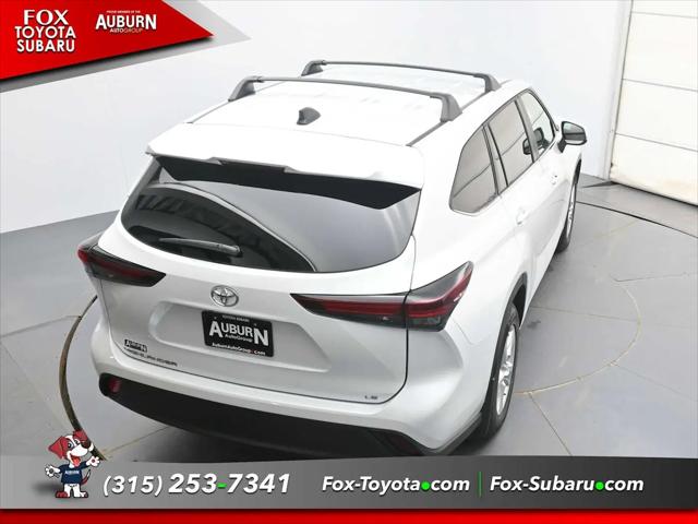 2025 Toyota Highlander LE