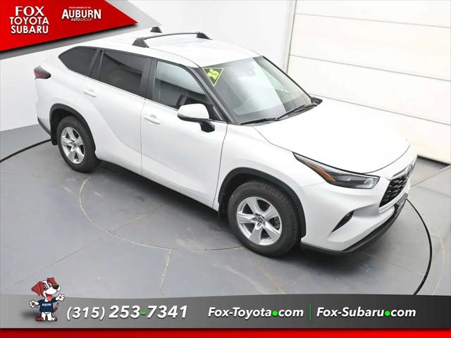 2025 Toyota Highlander LE