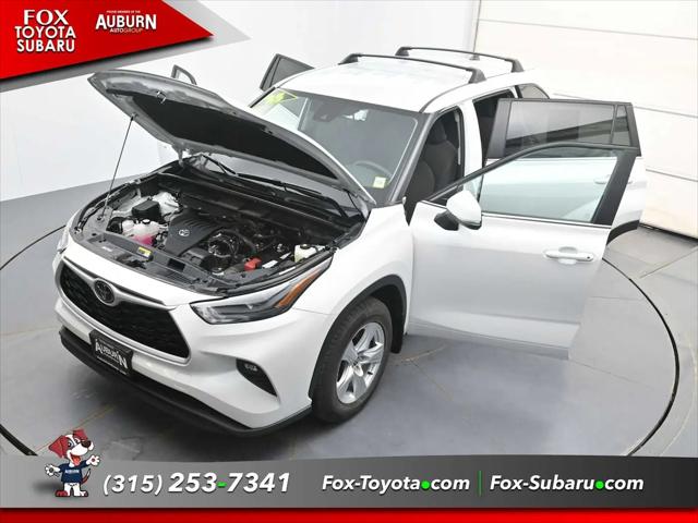 2025 Toyota Highlander LE