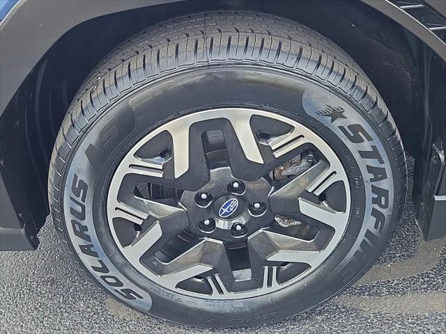 2025 Subaru Forester Base