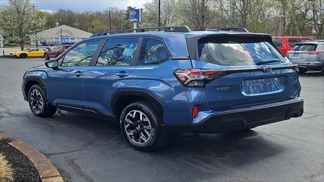 2025 Subaru Forester Base