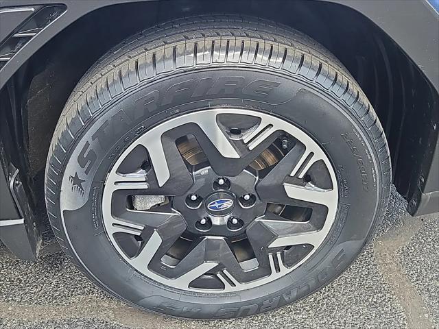 2025 Subaru Forester Base