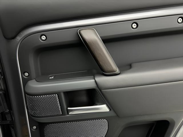 2021 Land Rover Defender 110 X