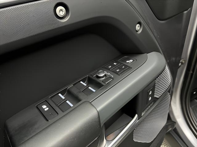 2021 Land Rover Defender 110 X