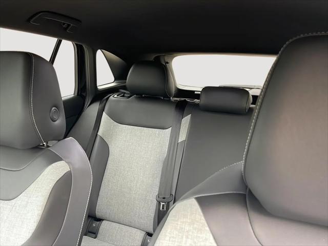 2025 Volkswagen ID.4 AWD Pro