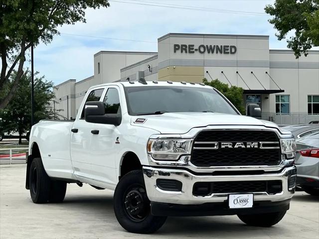 2024 Ram 3500 Tradesman Crew Cab 4x4 8' Box