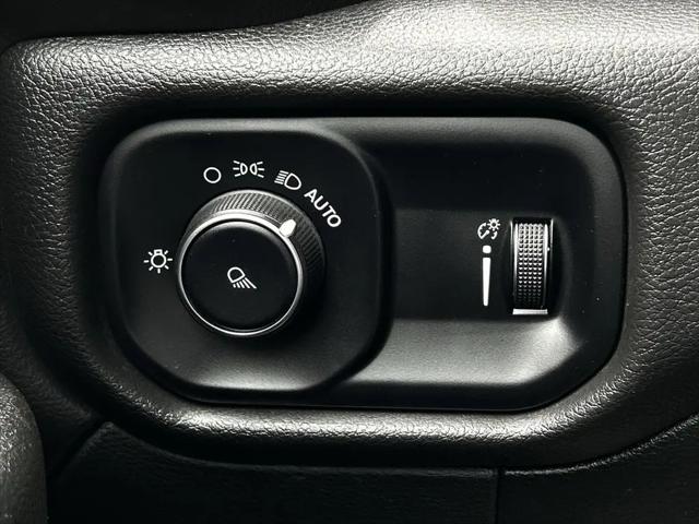 2024 Ram 3500 Tradesman Crew Cab 4x4 8' Box