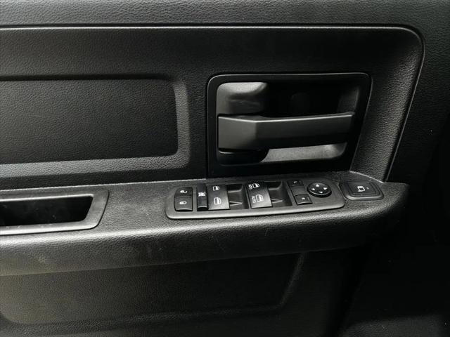 2024 Ram 3500 Tradesman Crew Cab 4x4 8' Box