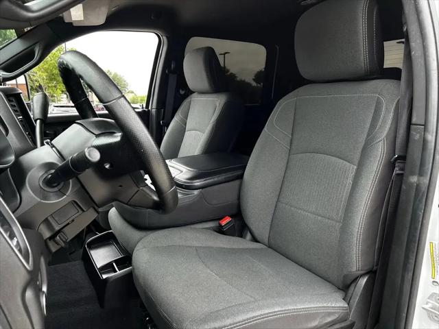 2024 Ram 3500 Tradesman Crew Cab 4x4 8' Box