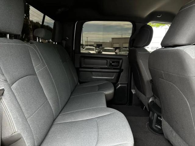 2024 Ram 3500 Tradesman Crew Cab 4x4 8' Box